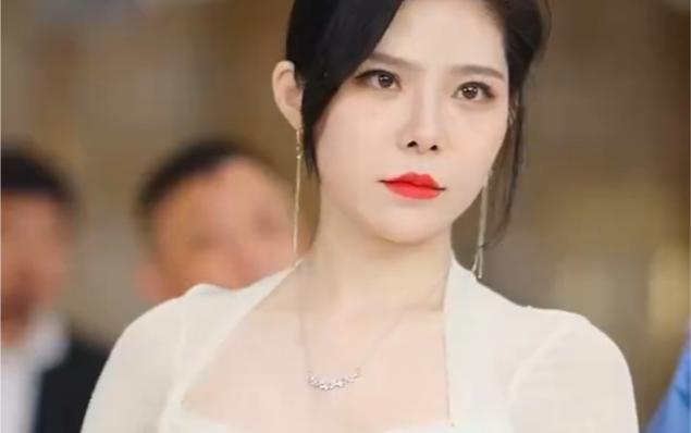 我的25岁白富美老婆(蓝光)