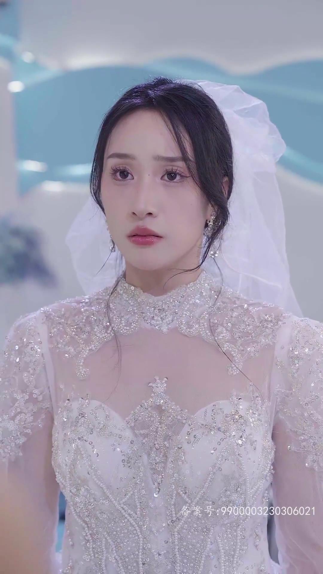 离婚后高冷前妻夜夜数（4K）