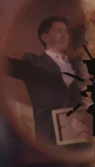 星球坠落回到十年前月亮之下(4K)