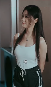 淫荡性感美女小姨子千方百计勾引姐夫（蓝光）