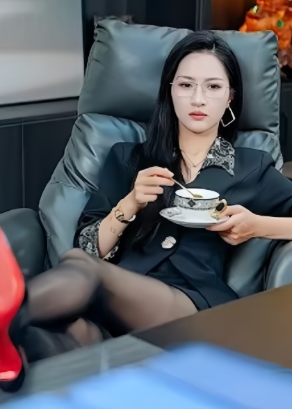 职场巅峰拿下女总裁逆袭纵横职场（4K）